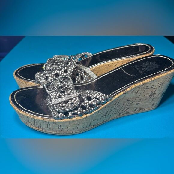 Yellow Box Braided Metallic Rhinestone Buckle Cork Wedge Sandals Size 8 EPC - Picture 3 of 8